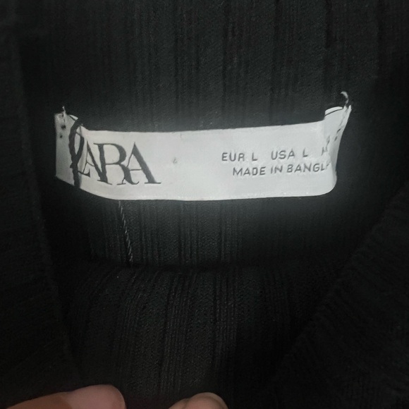 Zara Ribbed Mock Neck  Black Long Sleeve Top - Picture 4 of 5